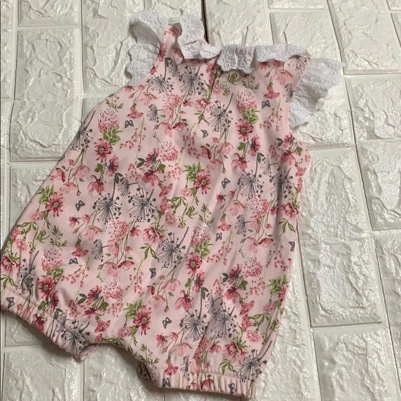 BNWT Laura Ashley Romper - Picture 3 of 3